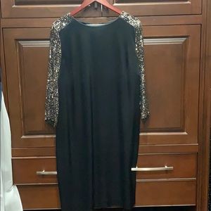 Cute St. John Couture silk dress w/ sequence arms